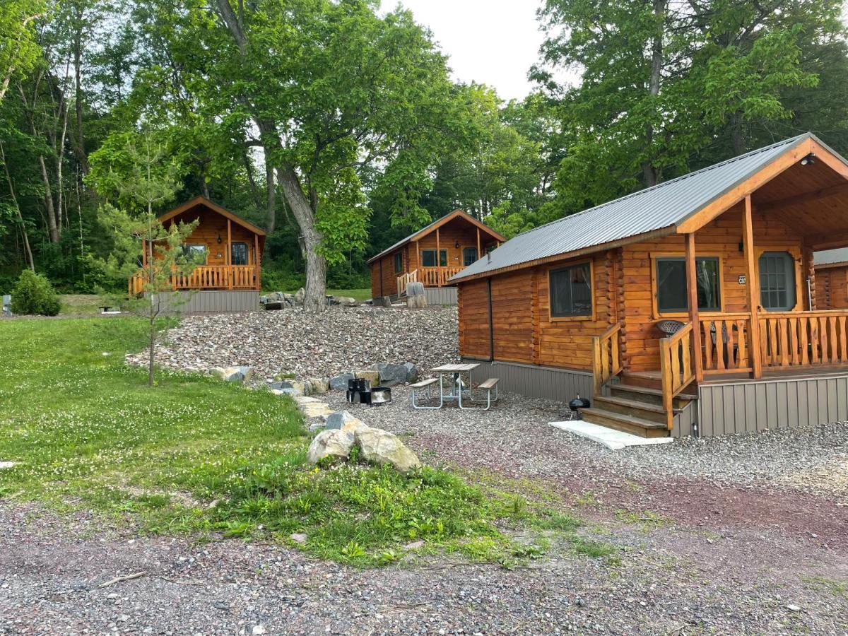 Lakewood Park Campground - Luxury Cabin Barnesville 외부 사진